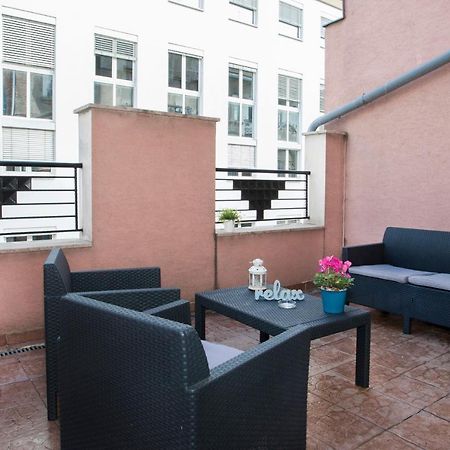 Apartment With Big Terrace Budapest Kültér fotó