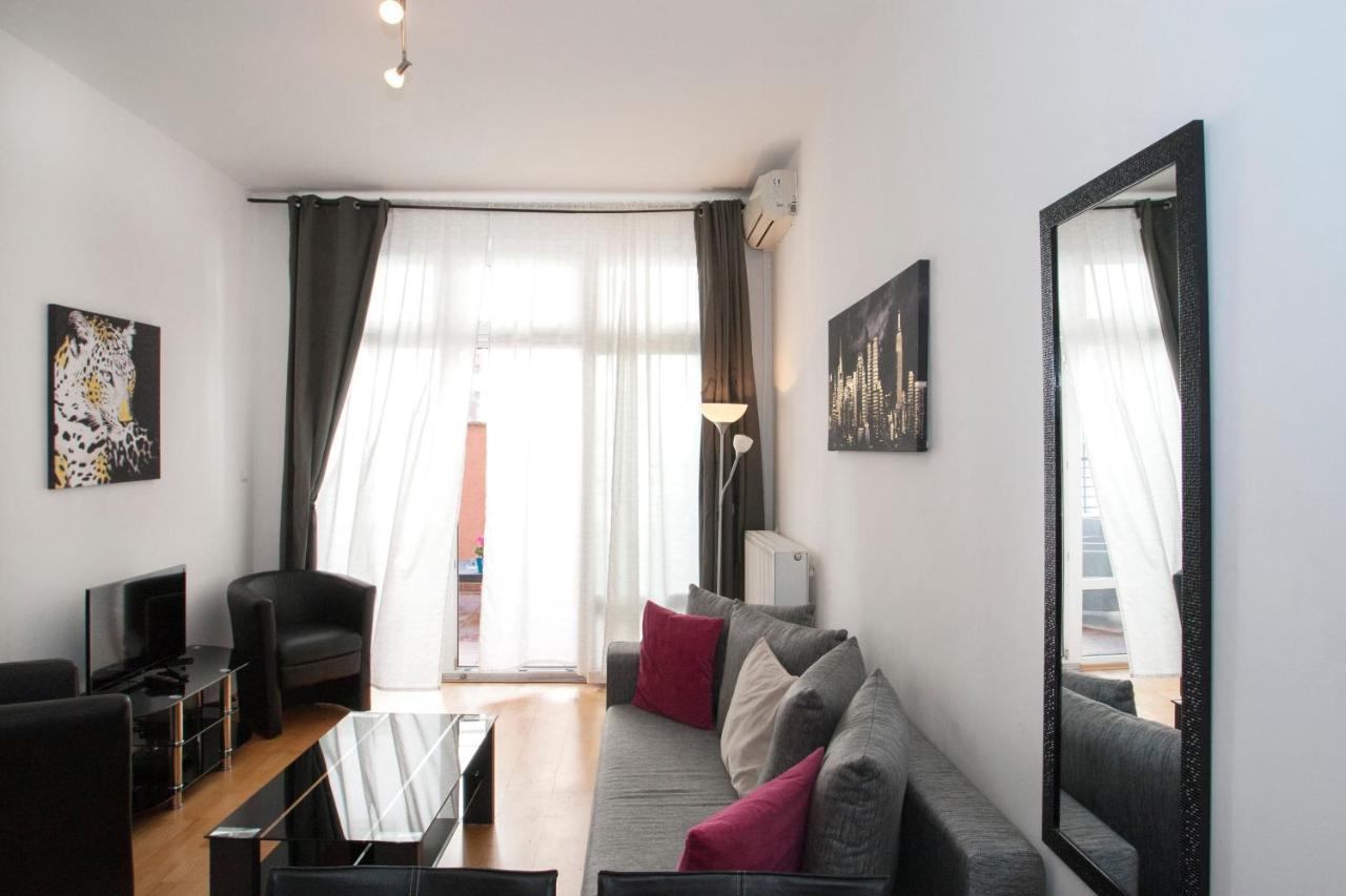 Apartment With Big Terrace Budapest Kültér fotó